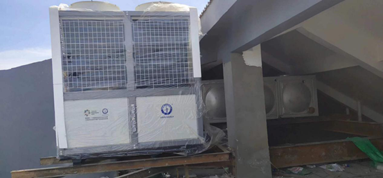 響應國家環(huán)保號召，河南衛輝一中改用紐恩泰空氣能熱泵熱水器
