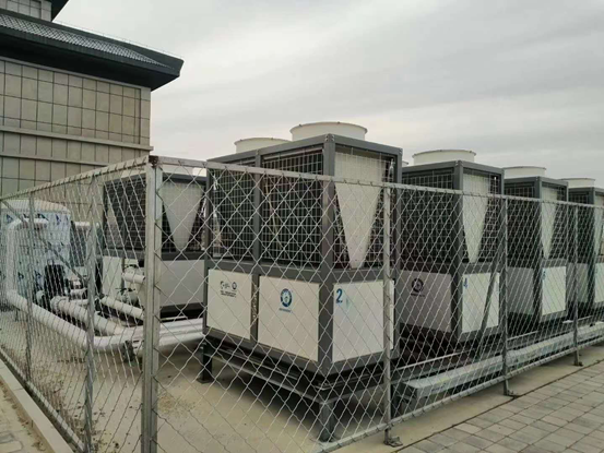 暖和又舒適，紐恩泰空氣能采暖熱泵為甘肅臨夏某學(xué)校供暖