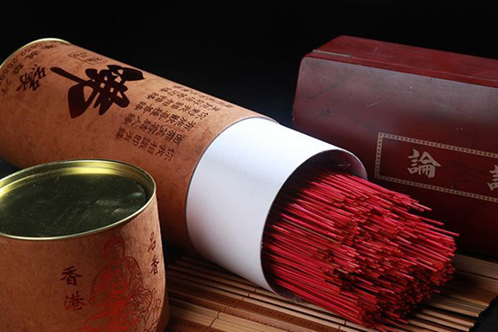清香好聞、好燒不會(huì )斷的佛香，原來(lái)是用空氣源烘干機烘出來(lái)的