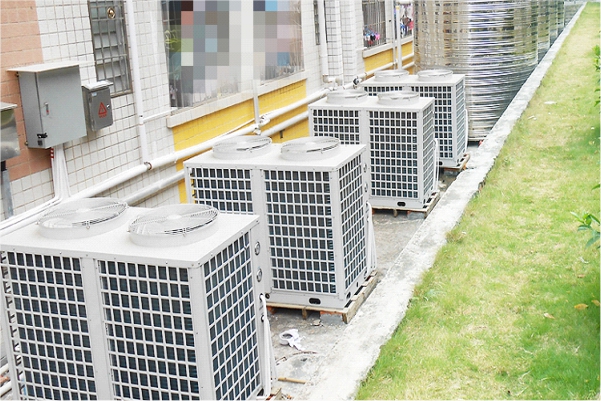 廣東肇慶學(xué)院空氣能熱泵熱水工程