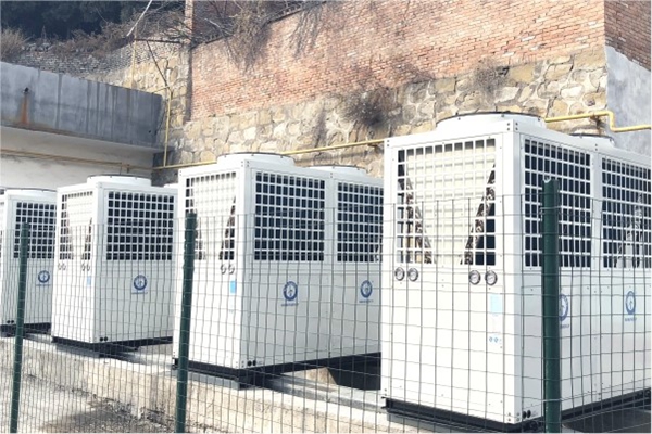 安全、節能，紐恩泰空氣能為南方學(xué)校熱水保駕護航