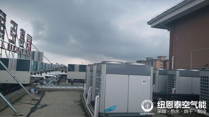 空氣能熱泵在大型熱水供應項目的實(shí)際應用