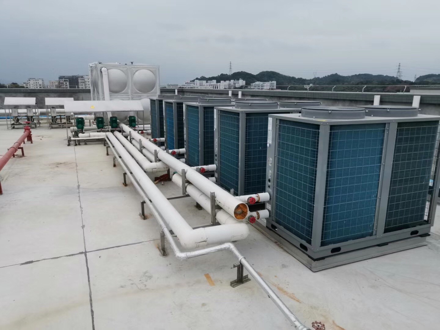 紐恩泰空氣能熱泵