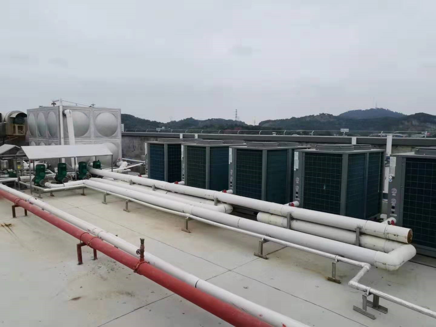 空氣能熱水
